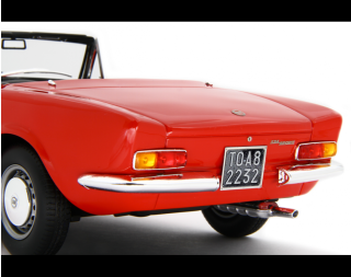 Fiat 124 Sport Spider AS (1438 cc.) 1968 Rosso Laudoracing 1:18 Resinemodell (Türen, Motorhaube... nicht zu öffnen!)